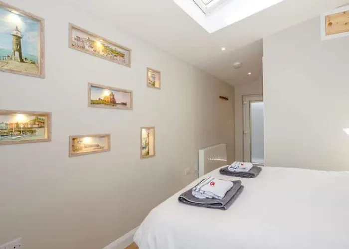 The View At 52, 公寓 *